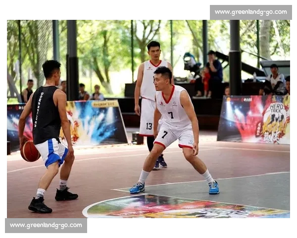 全新篮球直播APP赛事解说互动平台体验高清数据分析与球迷社区 全新篮球直播APP赛事解说互动平台体验高清数据分析与球迷社区