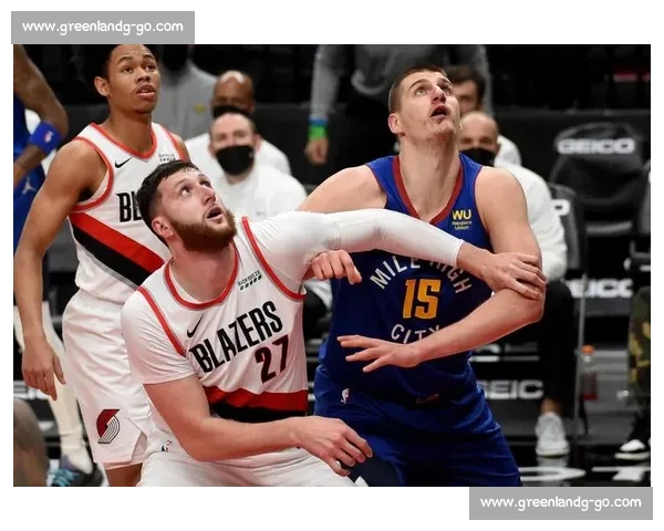 高清篮球直播全程无延迟精彩呈现尽享每一场激烈对决 - 副本 (6) 高清篮球直播全程无延迟精彩呈现尽享每一场激烈对决 - 副本 (6)